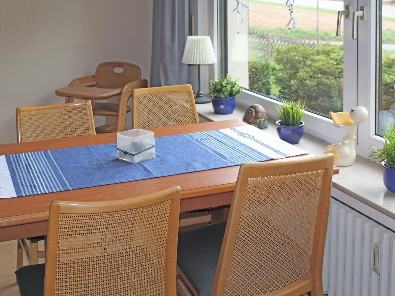 Beautiful Apartment In Bodenwerder With Balcony Dış mekan fotoğraf
